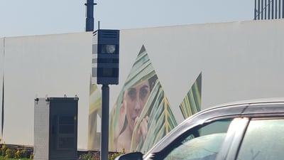 کامێراکانی چاودێری شەقامی 100 مەتری هەولێرییان قەرەباڵغ کردووە