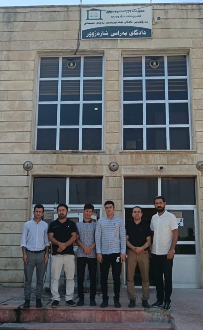 شارەوانی سلێمانی بەهۆی سەگە گەڕەکانەوە سکاڵا باران دەکرێ