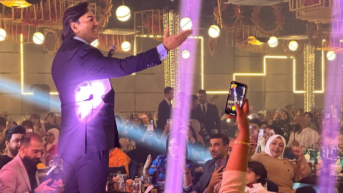 الحفلة مستمرة حتى الآن: صور من ليلة حبيب علي الصاخبة في البصرة.. وحضور من الخليج