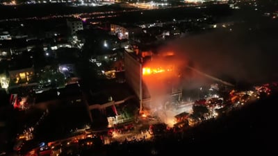 Fire at Kut supermarket kills 61 as governor declares days of mourning