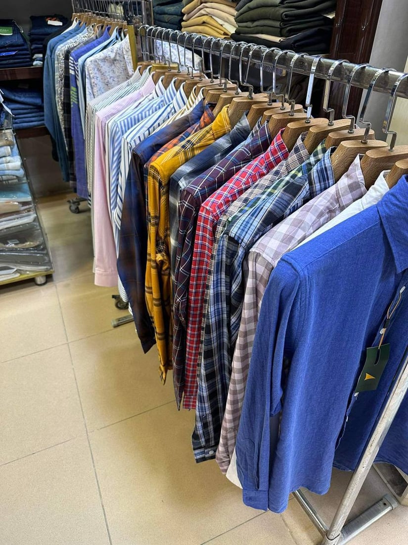 صور: وصلت ملابس الصيف إلى سوق بعقوبة.. البيع “للمعاميل” والموظفون سحبوا “سلف”