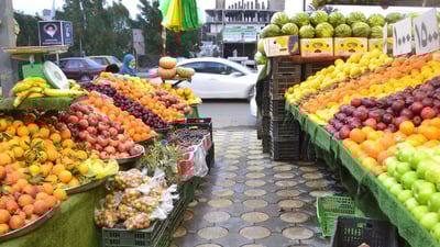 الدورة: فكرة بقّال تنعش سوق “الصحة”.. أول علوة خضروات على مدار الساعة