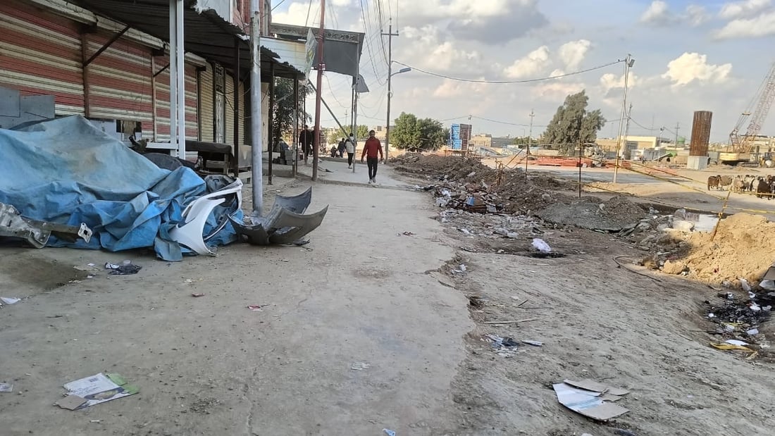 صور: حفرة مجسّر القدس أغلقت محال البلديات تماماً.. إدارة المشروع تعتذر وتعِد