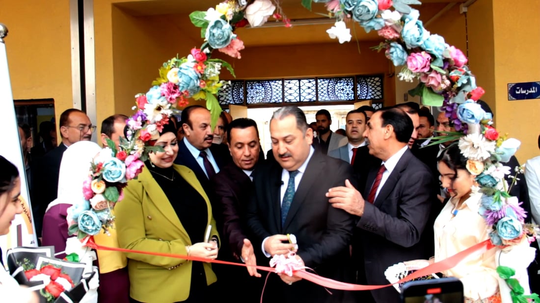 أكثر من 100 لوحة فنية.. فتيات تلعفر يرسمن معالم مدينتهن وشخصيات بارزة (صور)