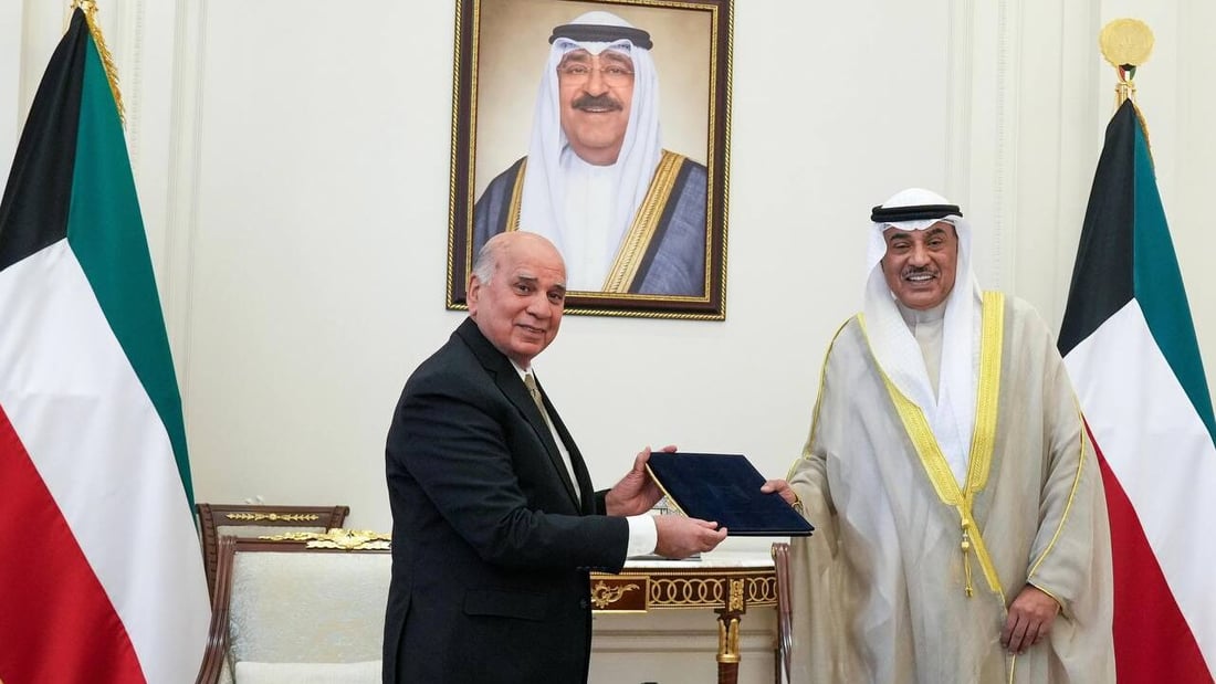 العراق يسلم الكويت دعوة رسمية لحضور القمة العربية في بغداد