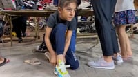 فيديو: أخيراً أغراه سوق عريبة.. طوّاي يتجول في شاحنة ويب...