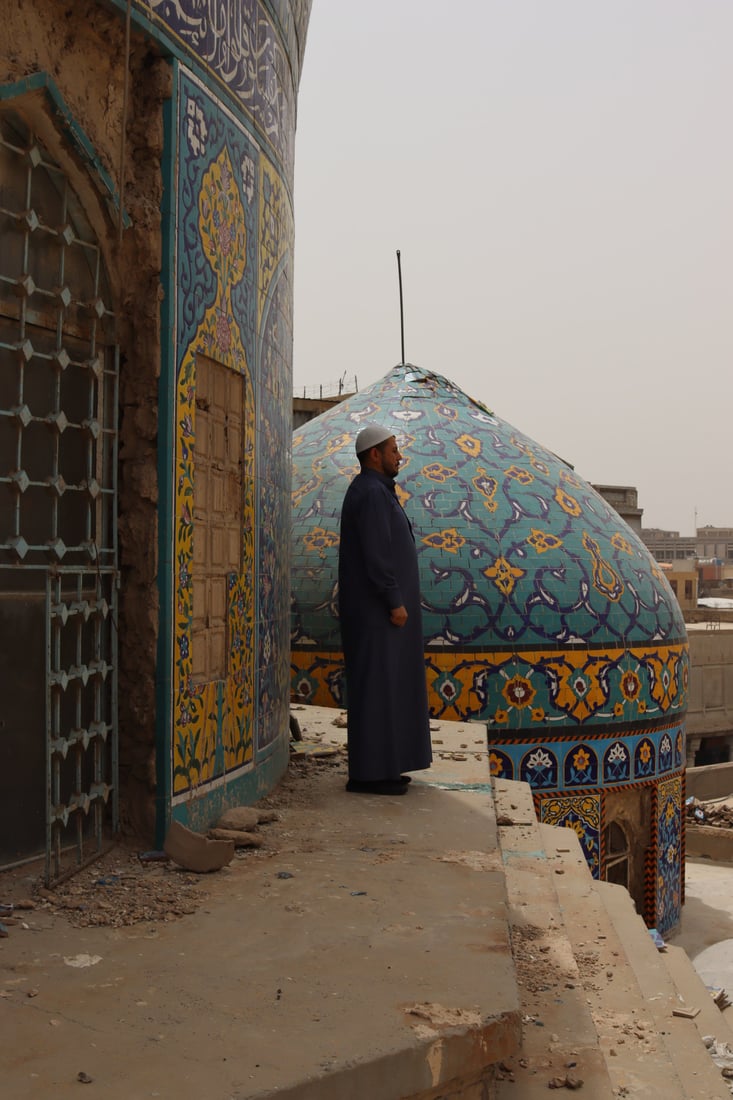 كاميرا 964 تعيد تصوير أرشيف الحيدرخانه.. المؤذن يحاكي لقطة عمرها 90 عاماً (صور)