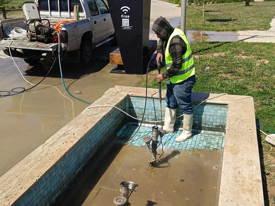 نافورەکانى ناو شارى هەولێر پاککرانەوە