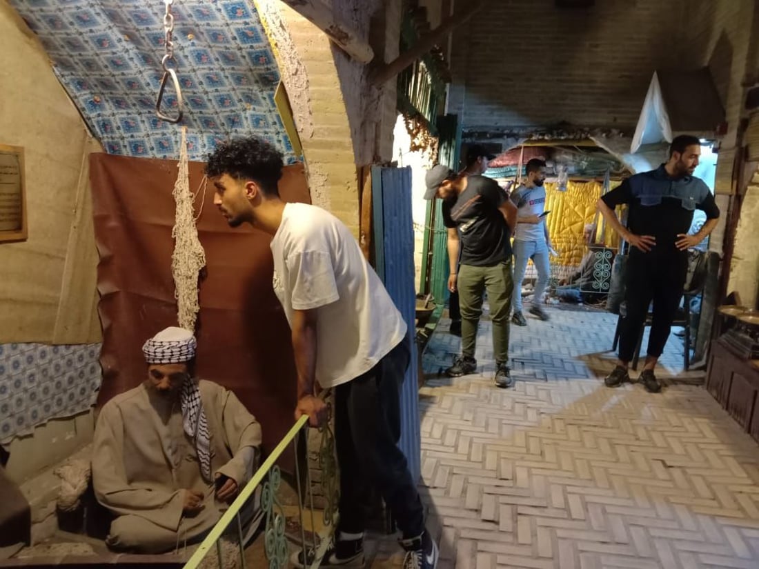 صور: التراث مهم لكن البرودة مهمّة أيضاً.. زوار أكثر إلى المتحف البغدادي في الصيف!