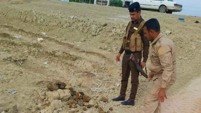 ذي قار: 20 قذيفة هاون تفاجئ العاملين في مجاري الجبايش (صور)