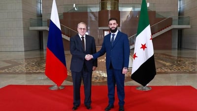 الجولاني يطلب تسليم “الأسد” من أول وفد روسي يزور دمشق