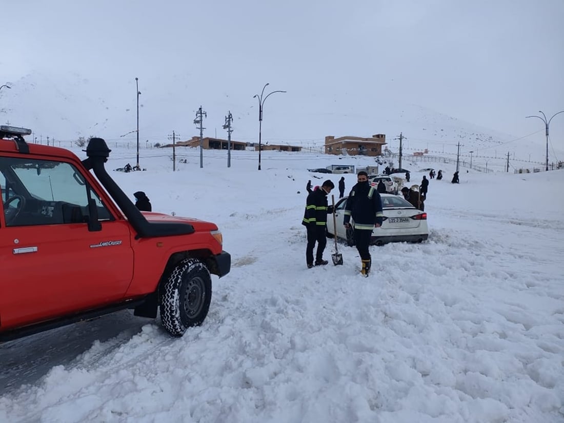 پەنجا گەشتیار رزگارکران