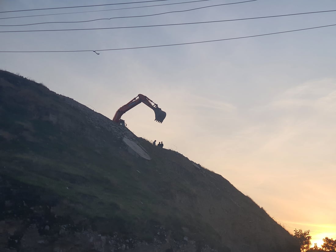 (صور) الأتراك باشروا تأهيل قلعة تلعفر الآشورية.. والقائمقام: ستعود أجمل