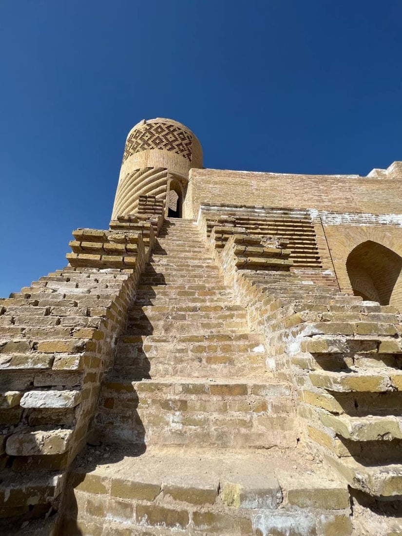 واسط تستعد لترميم “قصر الإمارة” بعد تأهيل المدرسة الشرابية وحركة السياحة تتصاعد (صور)