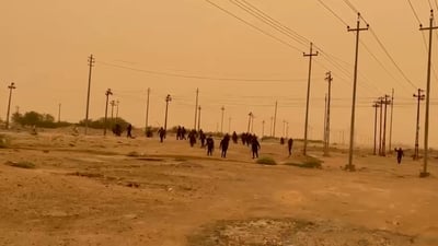 Riot police disperse and detain workers protesting outside Basra refinery