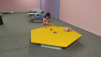 “سۆشیاڵ میدیا بووە بە خاوەنی منداڵەکانمان”