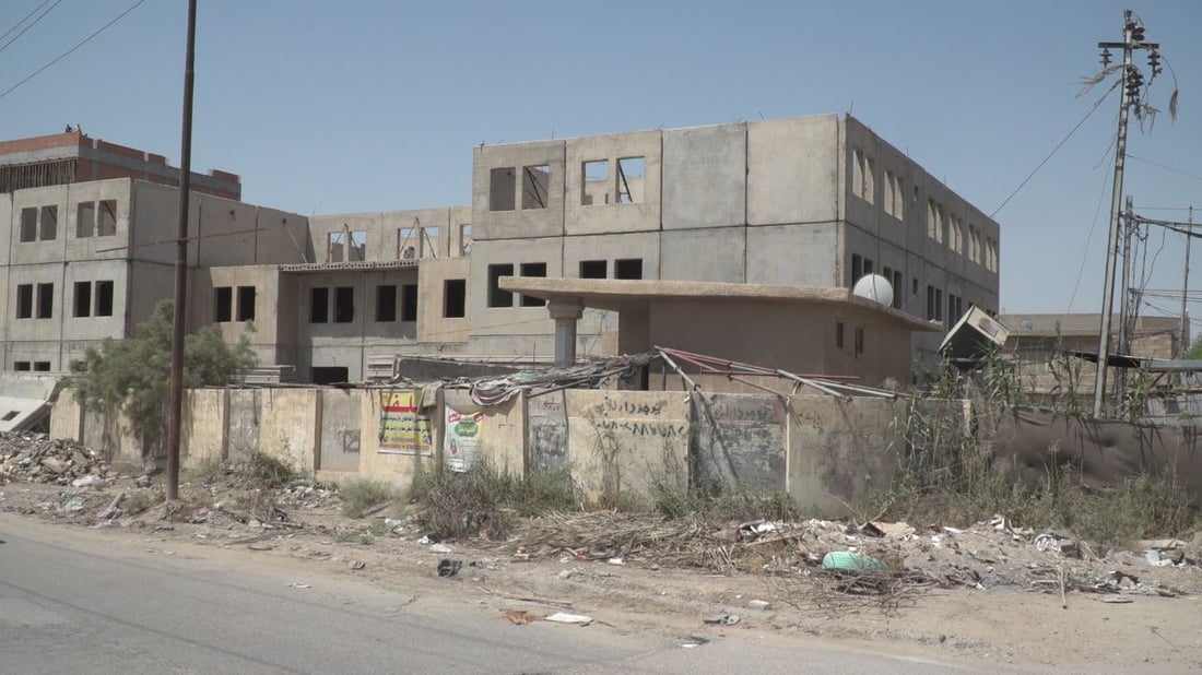 صور: نزاع طويل بين الحكومة والشركات يوقف بناء عشرات المدارس في بابل