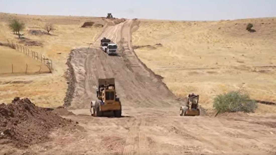 لەبەشی سەرەوە رێگەیەکی دیکە بۆ چوونە هەواری شار دروست دەکرێ