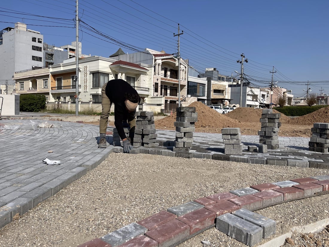 چینییەکان لەسەر شێوازی خۆیان پارکێک دروستدەکەن