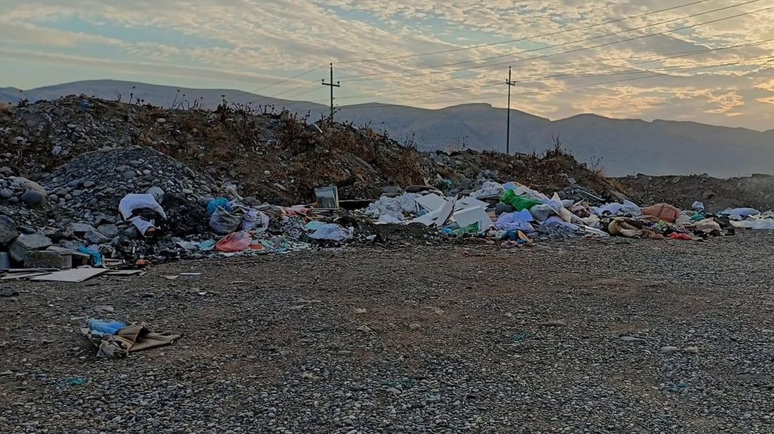 گۆڕستانی راپەڕینی قەڵادزێ کراوە بە شوێنی فڕێدانی زبڵ و خاشاک