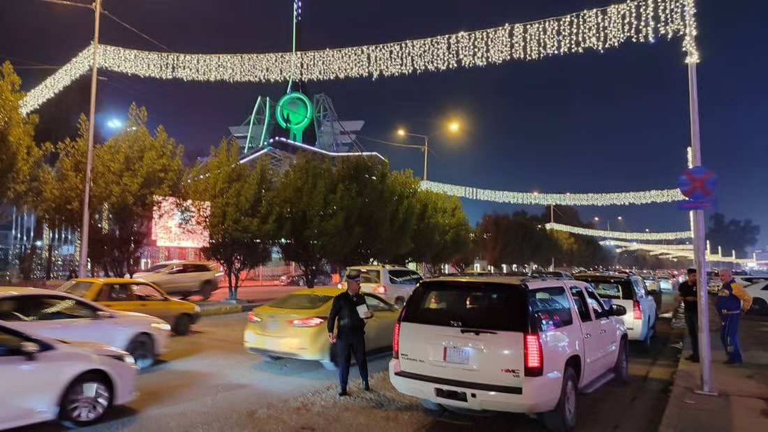 Baghdad’s Mansour district prepares for New Year’s Eve celebrations