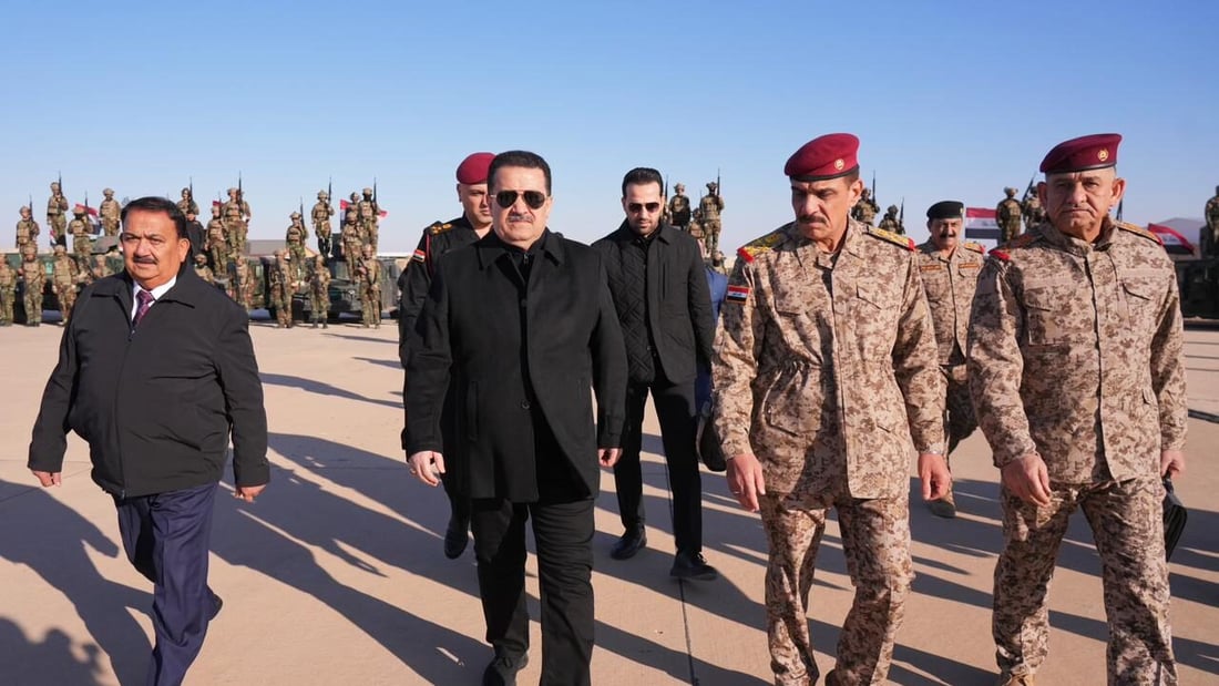 السوداني يصل قاعدة عين الأسد بعد استلامها من التحالف