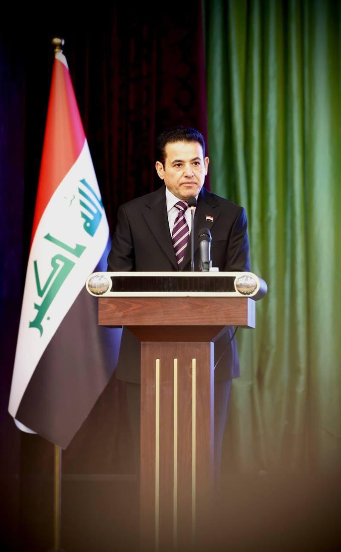 الأعرجي: الصراعات تدار في فضاء البيانات ومن يمتلك المعلومة يدير المشهد