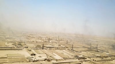 Iraq mandates brick factories to switch to natural gas within 18 months to combat pollution