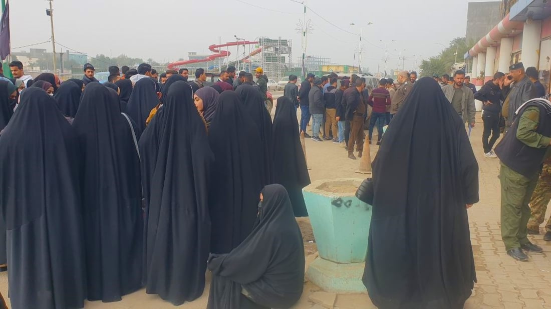 صور: دائرة صحة المثنى مغلقة “بأمر” 150 خريجاً من كليات العلوم