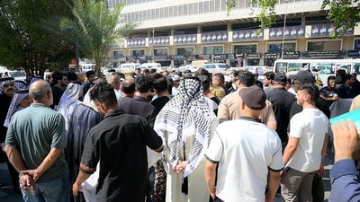 “كراجات الأمانة ذهبت لعباس قرطبة” وأصحابها يناشدون الزيدي: نتعرض لمساومات