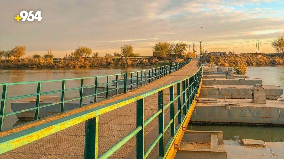 قلق في كلّ مرة.. مزارعو القائم لا يعبرون جسر “البيضة” بسياراتهم!