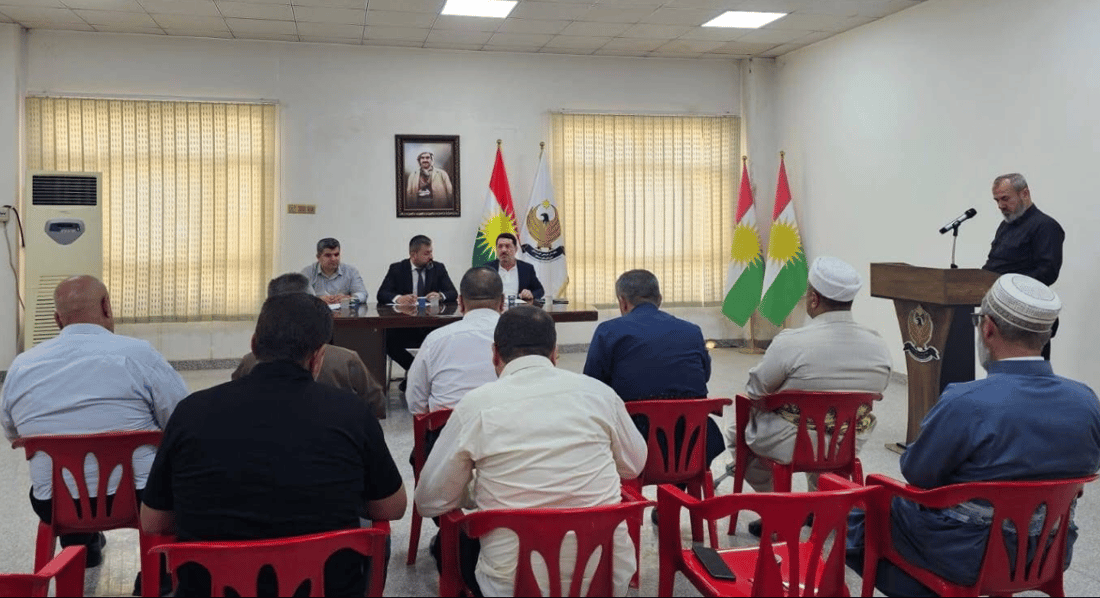 “هەر قورئانخوێنێک باجی تایبەتی نەبێت بۆی نییە لە پرسە بخوێنێت”