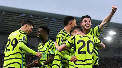 ستى و ئارسيناڵ چاویان لە یونایتدە