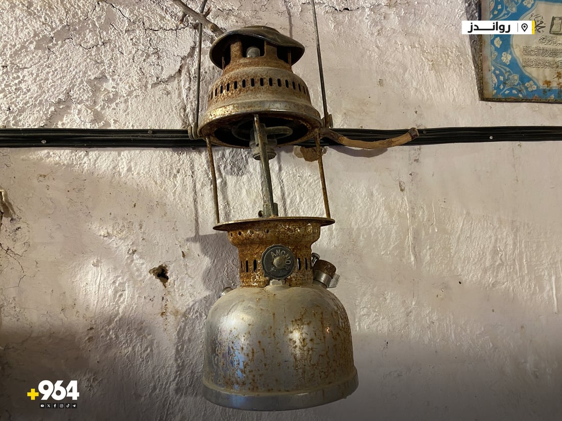 منزل جبلي على الطريق الساحر كأنه من القصص الرومنسية.. وأحبه العرسان (صور)