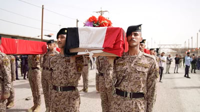 العراق وإيران يتبادلان رفات جنود الحرب عبر بوابة الشلامجة