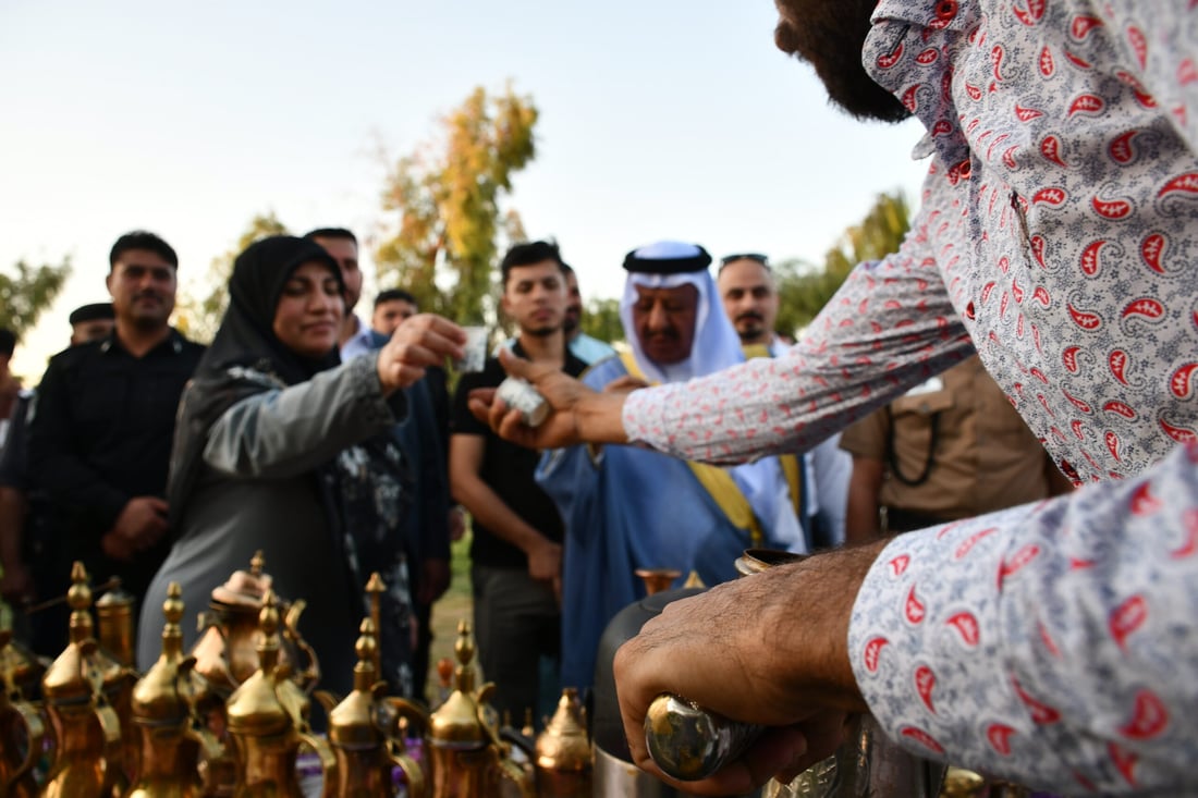 فطائر لذيذة وأعمال رائعة.. شباب القائم يستعدون لتكرار تجربة اليوم (صور)