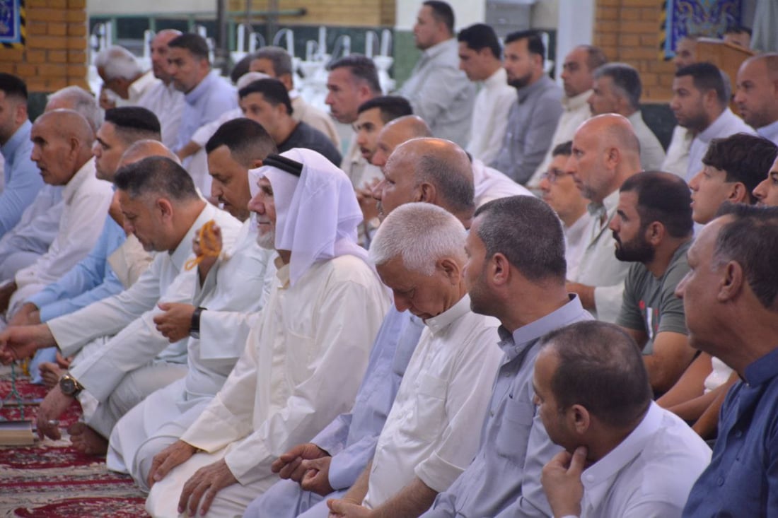صور من جامع بلد الكبير: خطبة عيد الأضحى تدعو إلى رعاية الأيتام وعوائل الشهداء