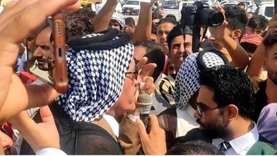 Residents of Diwaniyah’s Al-Mahnawiyah district protest against deteriorating local services