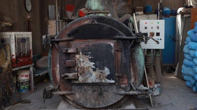 صور لإتلاف 200 كغم من المخدرات في دائرة الطب العدلي بالعاصمة بغداد