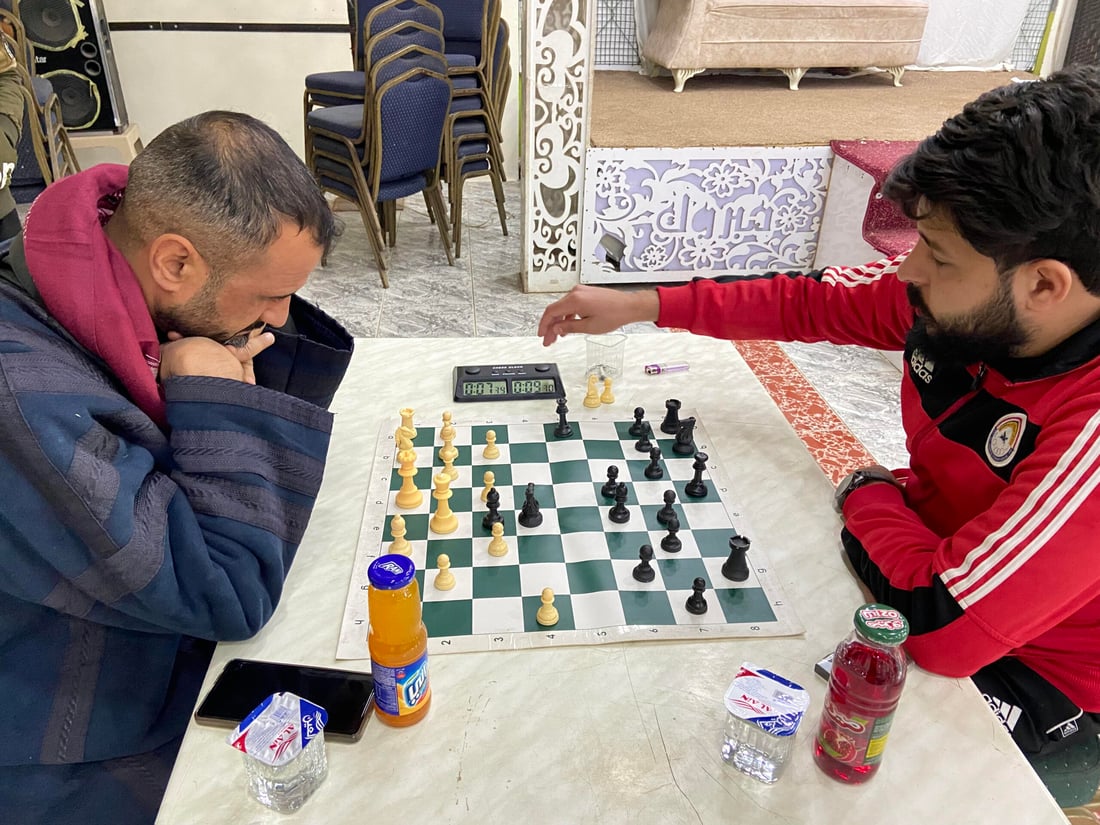 صور: “كِش ملك” في الضّلوعية.. أول بطولة شطرنج بمشاركة 20 لاعباً