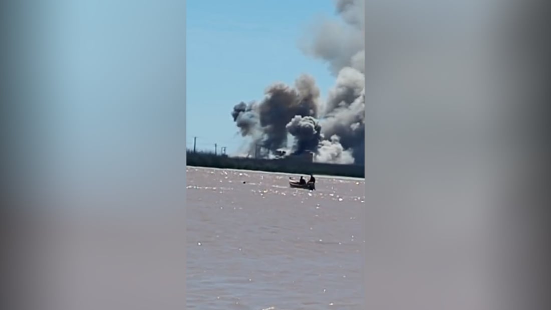 شاهد: لحظة سقوط صواريخ في المحمرة كما وثقتها البصرة