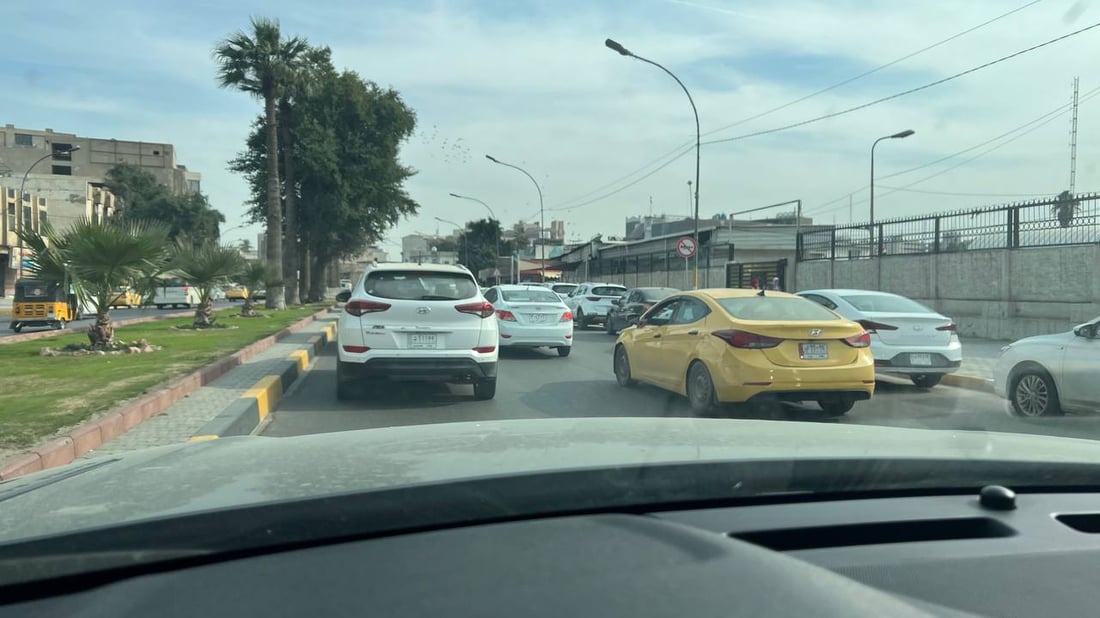 صور: ازدحام شارع حيفا يصل إلى العلاوي.. والمرور تتوقع انفراجة بعد إكمال المشاريع