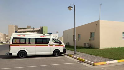 بسماية تتقاسم سيارة إسعاف واحدة مع المناطق المجاورة.. لا تصلح للطوارئ (صور)