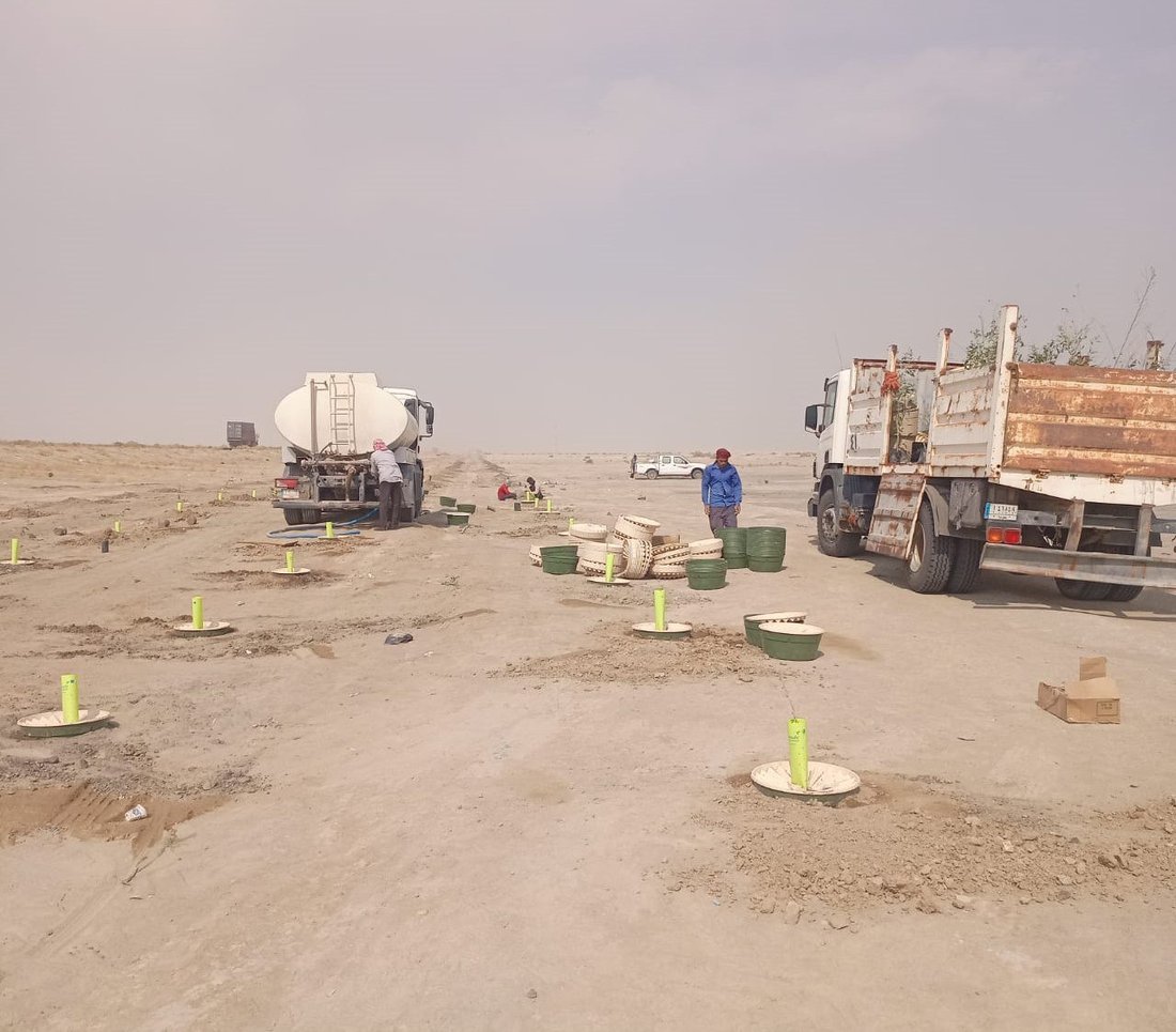 نجحت في السعودية والإمارات.. الناصرية تجرب “الصندوق” وسط صحراء “الكطيعة” (صور)