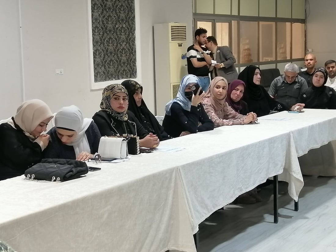 صور: حضور خاص للمرأة في جلسة أدباء بابل.. استرجاع “بنات لالش”