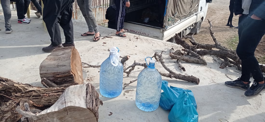 صور: متظاهرون غاضبون يغلقون طريق سليمانية – رابرين احتجاجاً على تردي الكهرباء