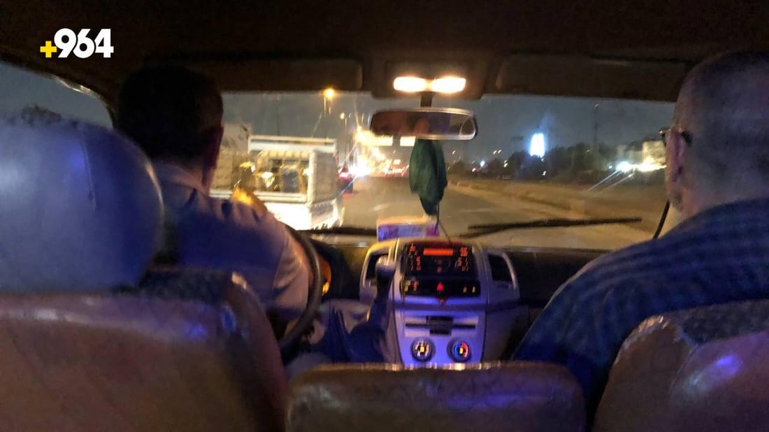 “كيات” المحمودية لا تتوقف: عمال بغداد فجراً و”المول” بعد منتصف الليل (صور)