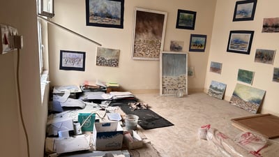 تابلۆ شێوەكارییەكانی هونەرمەند حیكمەت هیندی لەناوچوون