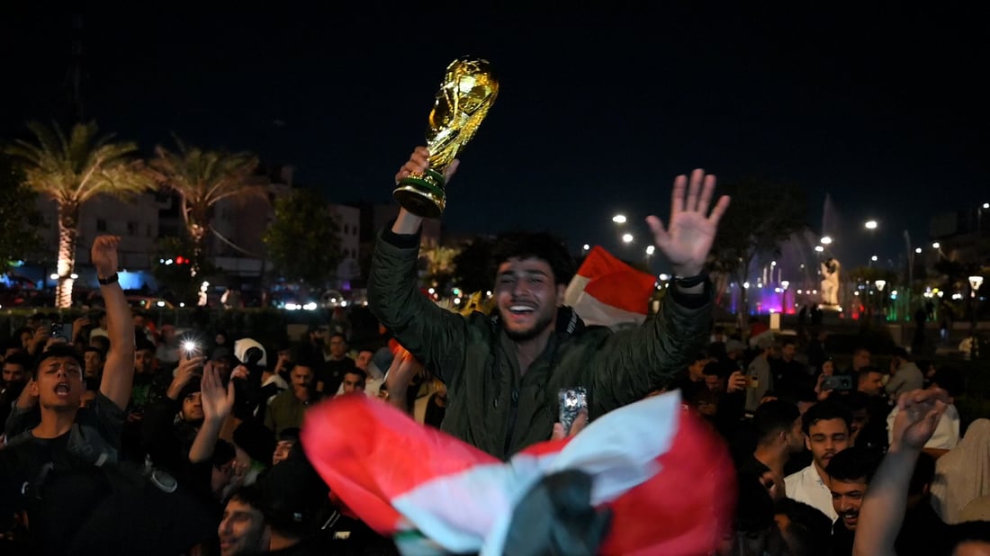 بغداد لا تنام والرقص مستمر حتى الآن.. ساحة التحرير تحتضن فرحة كأس العالم