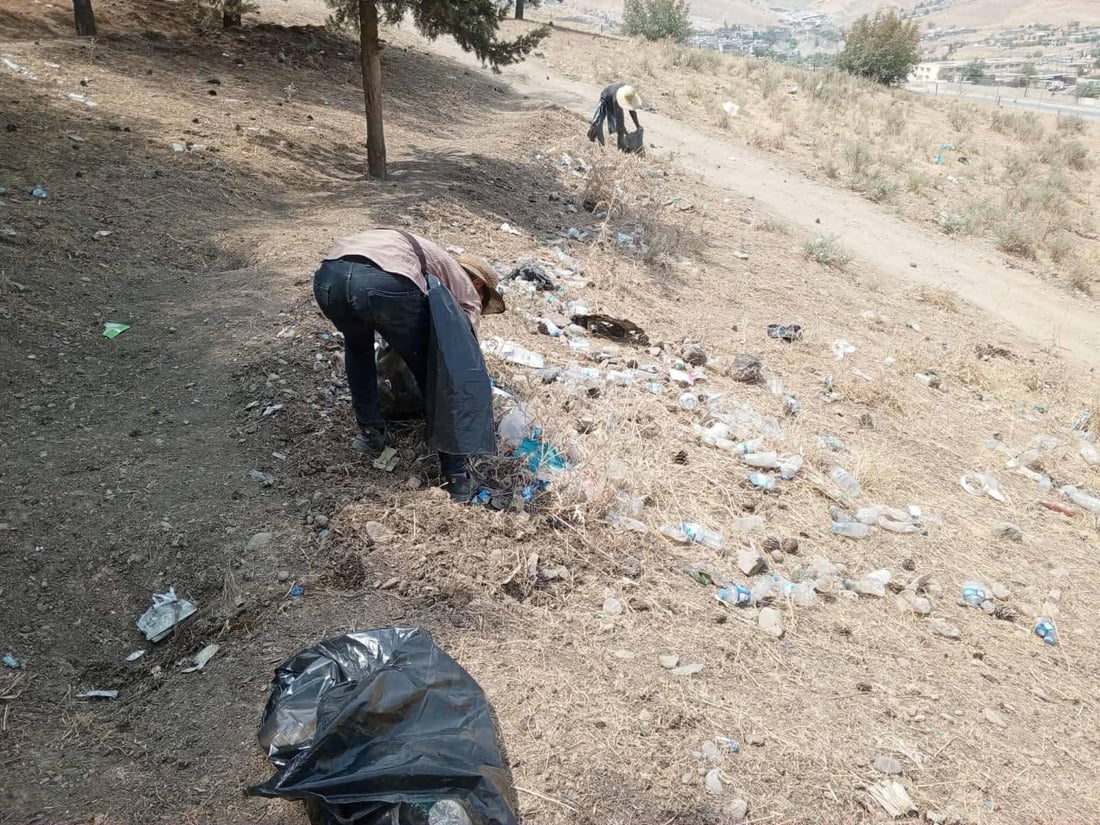 هه‌ڵمه‌تى پاككردنه‌وه‌ى دارستانه‌كانى رواندز له‌ پاشماوه‌ى گه‌شتیاران به‌رده‌وامه‌